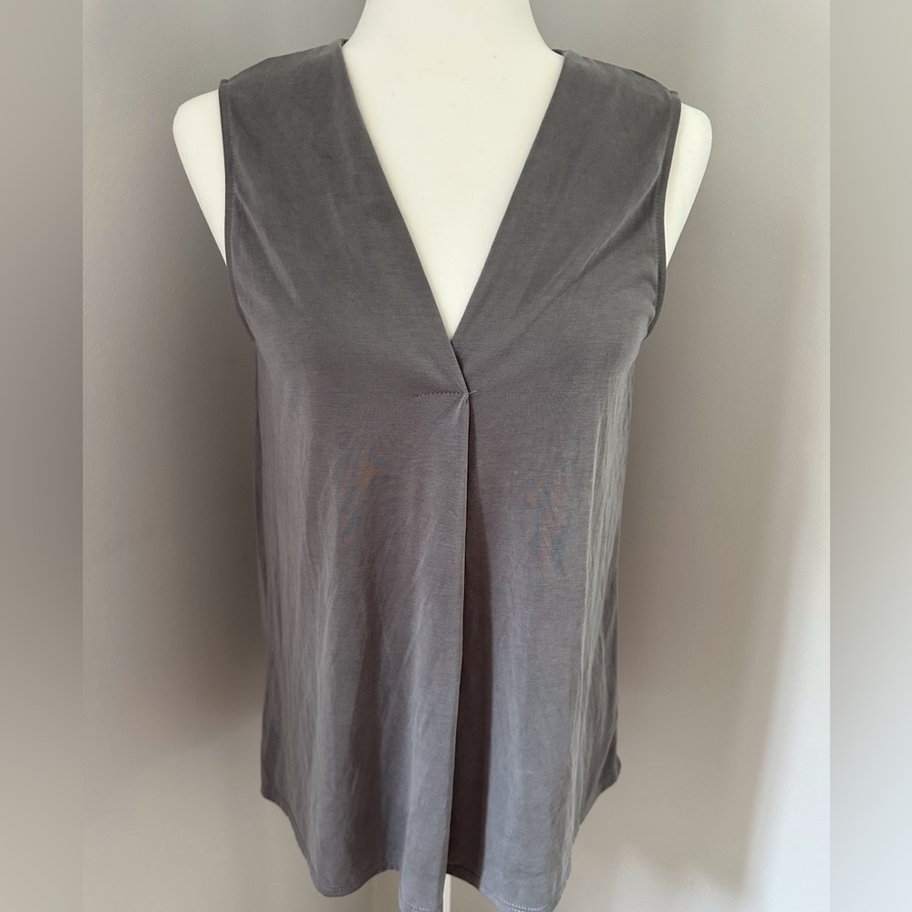 Green Envelope gray top. Size S  super soft and comfy